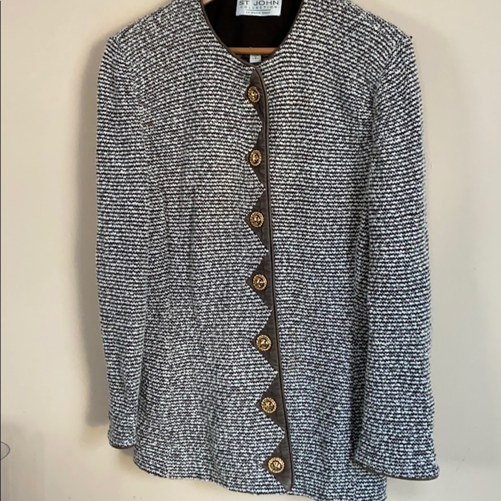 St John Tweed Boucle Knit Leather Trim Jacket Gold Buttons - Picture 2 of 6